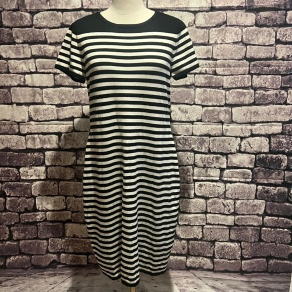 Torrid NWT Black & White Striped Short Sleeve Dress Size L